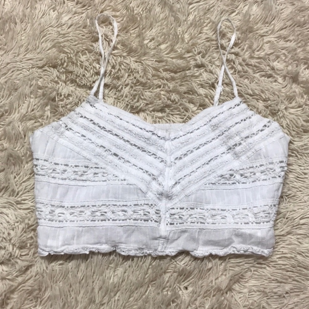 American Eagle crop top